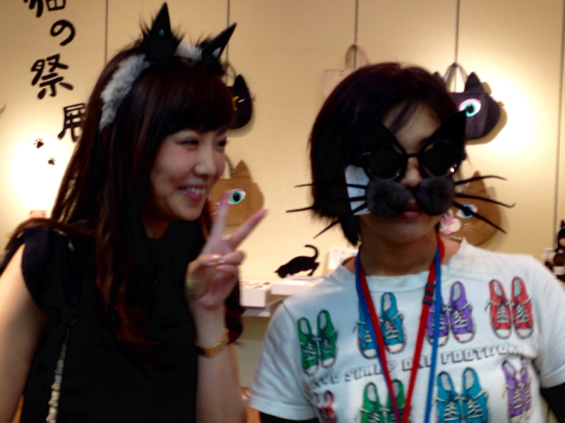 猫の祭展  ラジオの生中継入りました！_f0335955_05162894.jpg