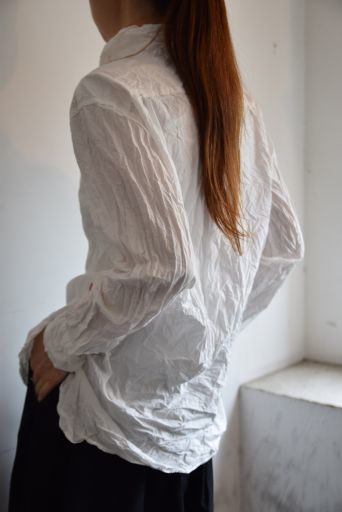 シックな色合いが 増える ・ ・ ・ = CASEY CASEY =_b0110582_16454916.jpg