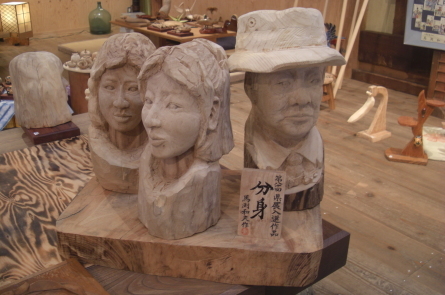 今日からです、木彫り作品展!_b0186205_16025009.jpg