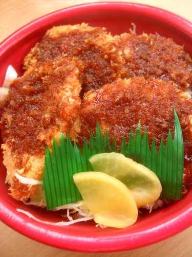 なあに ほっともっと 地域限定ご当地弁当 駒ヶ根ソースかつ丼 やっちまったなぁ 食欲記 なあに ほっともっと 地域限定ご当地弁当 駒ヶ根ソースかつ丼 やっちまったなぁ 食欲記