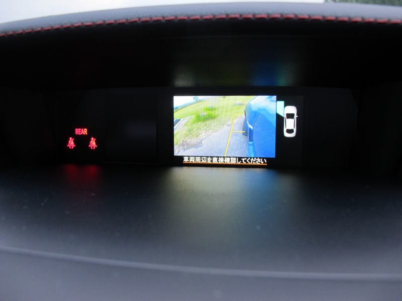 最新の「WRX STI」を抱くように走る_f0076731_10524079.jpg