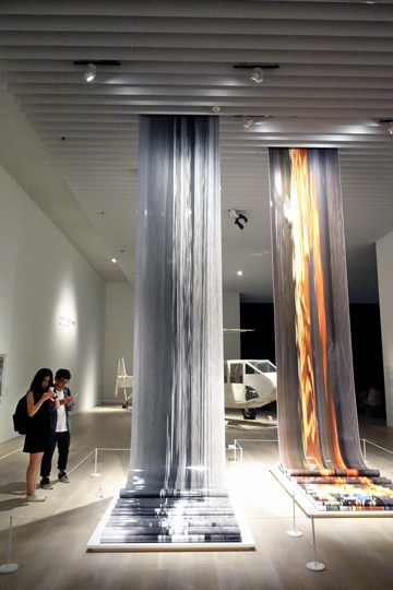 ディン・Q・レ展:明日への記憶 Dinh Q. Lê: Memory for Tomorrow 森美術館(1)_f0117059_1241731.jpg