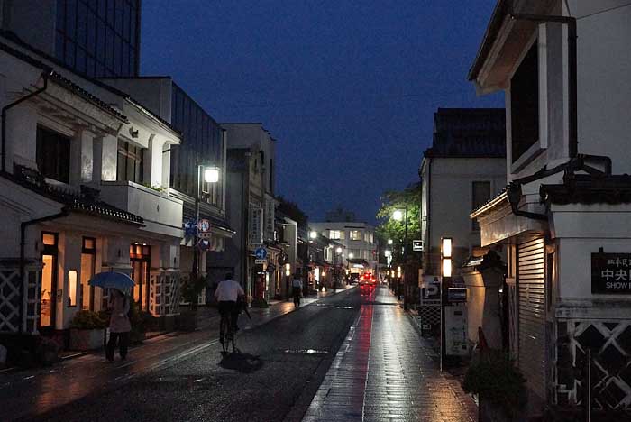 松本市中町通りの夜景 七ちょめ のブログ 松本市中町通りの夜景 七ちょめ のブログ