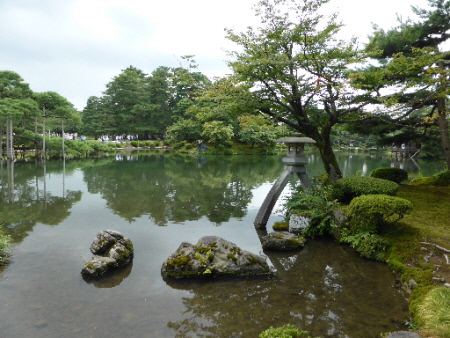 富山旅行④　兼六園と金沢城公園と尾山神社_b0165358_0434831.jpg