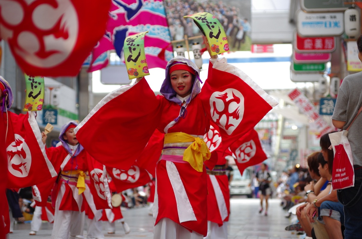 高知よさこい２０１５全国大会その７（びさんじん）_a0009554_2322430.jpg