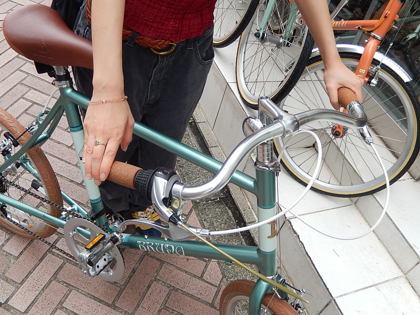 8月31日 渋谷 原宿 の自転車屋 FLAME bike前です_e0188759_19124267.jpg