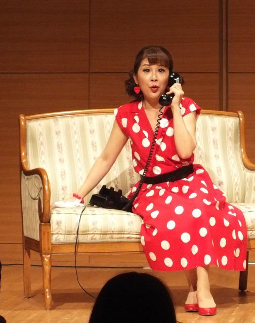 オペラ「電話」ストーリー(2015.8.28 舞台写真)_f0144003_10012452.jpg