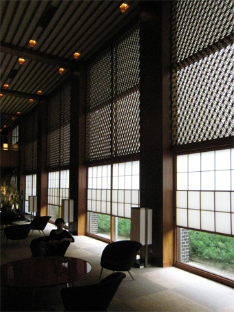 ホテルオークラの茶室:聴松庵_c0195909_11225866.jpg