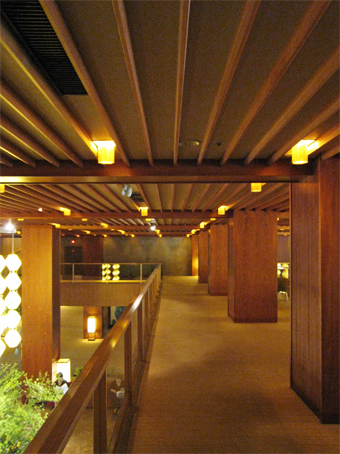 ホテルオークラの茶室:聴松庵_c0195909_11242173.jpg