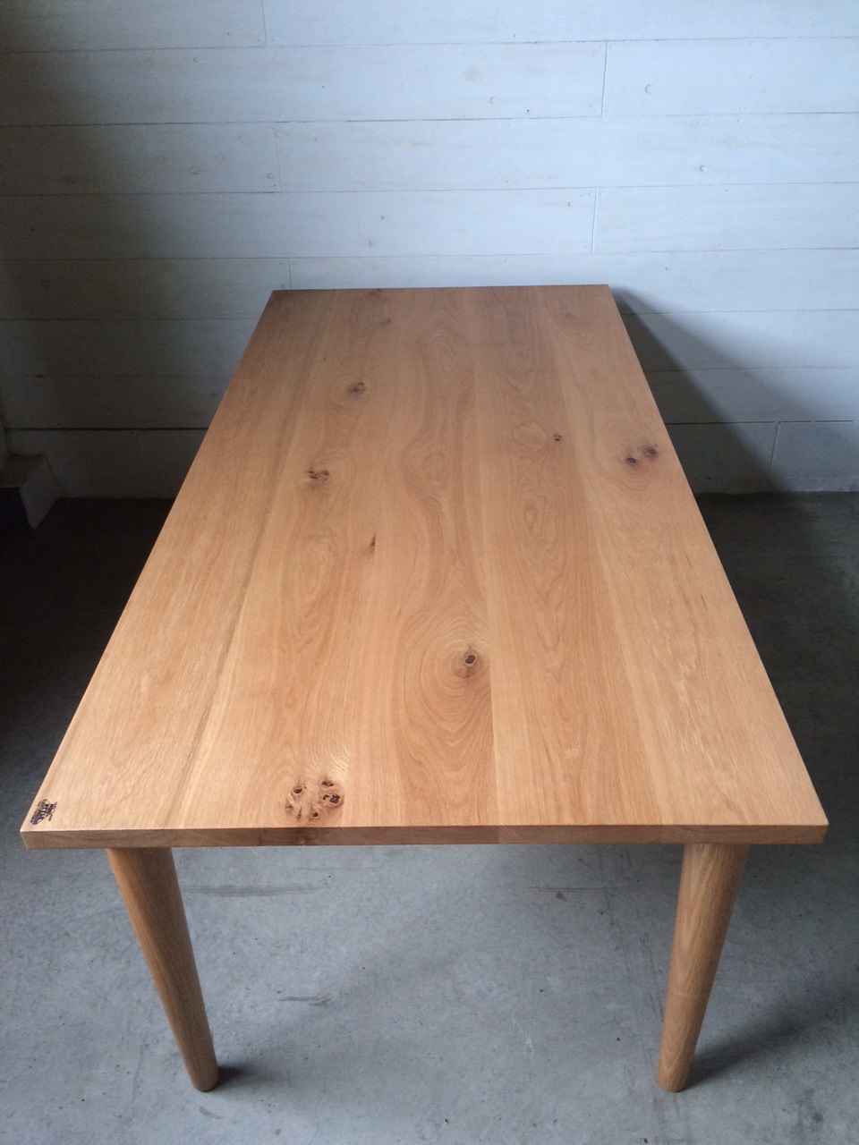 SD DINING TABLE_c0146581_21203226.jpg