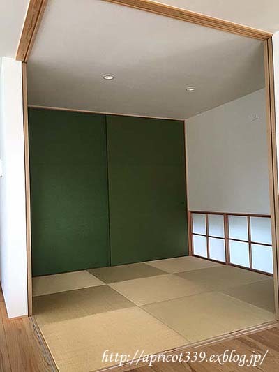キッズスペースの学用品の収納_c0293787_15485030.jpg