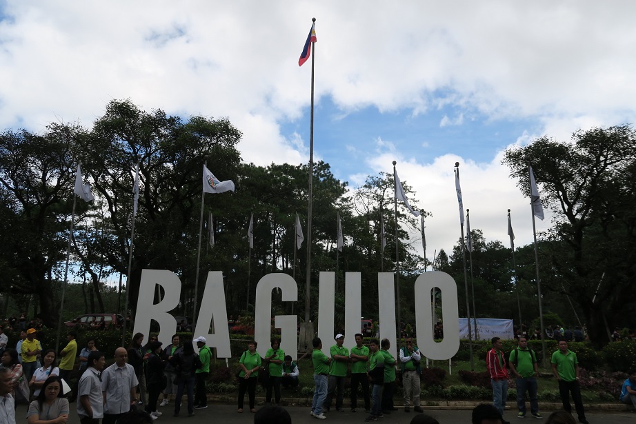 BAGUIO DAY PARADE 2015 バギオ市制106周年記念パレードに伊達政宗と七夕飾りが参加_a0109542_1647157.jpg