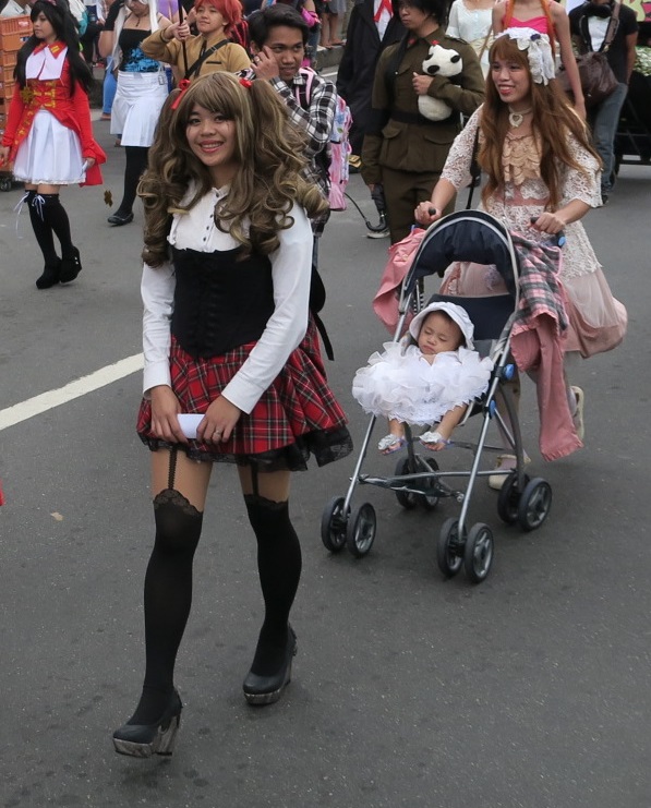 BAGUIO DAY PARADE 2015 バギオ市制106周年記念パレードに伊達政宗と七夕飾りが参加_a0109542_1834851.jpg