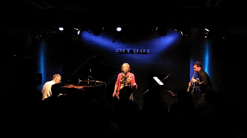Norma Winstone - Winstone/Gesing/Venier 来日公演 - 9/4 スタート_e0081206_631557.jpg