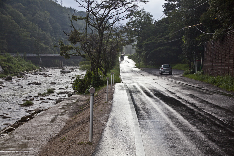 雨上がり_c0131875_1913197.jpg