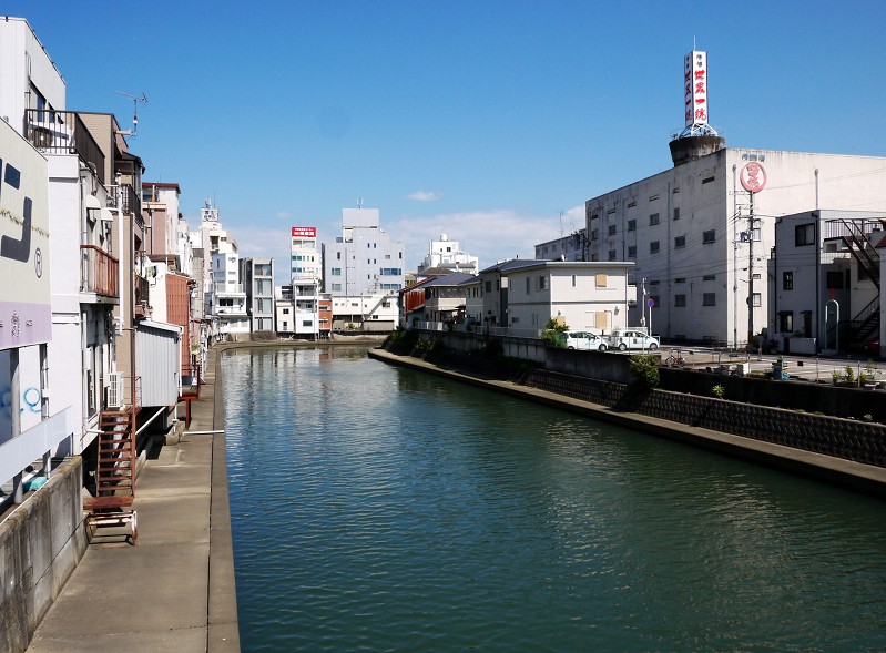 　　橋のある風景_b0093754_20323279.jpg