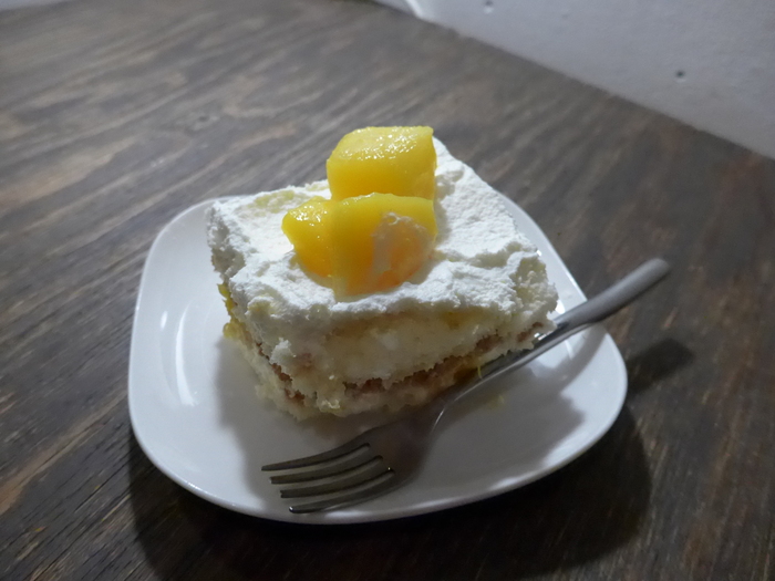 西荻窪「+cafe タスカフェ」へ行く。_f0232060_1554675.jpg