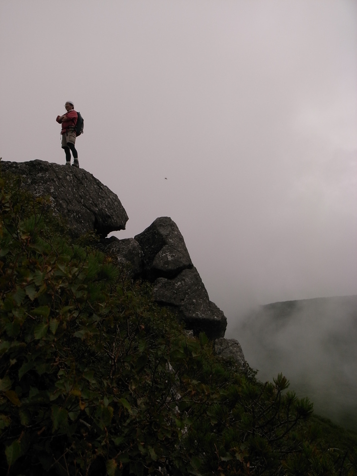 徳舜瞥山~ホロホロ山縦走_d0198793_17561779.jpg