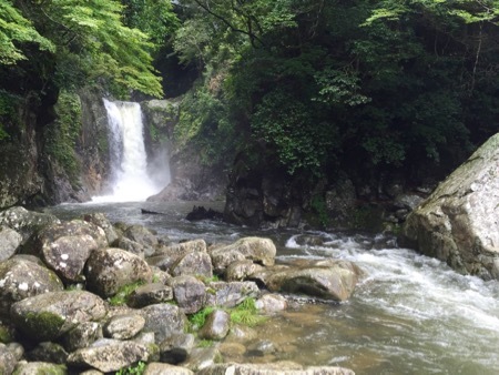 「純美水」作りと、鳴沢の滝_a0284626_18195188.jpg