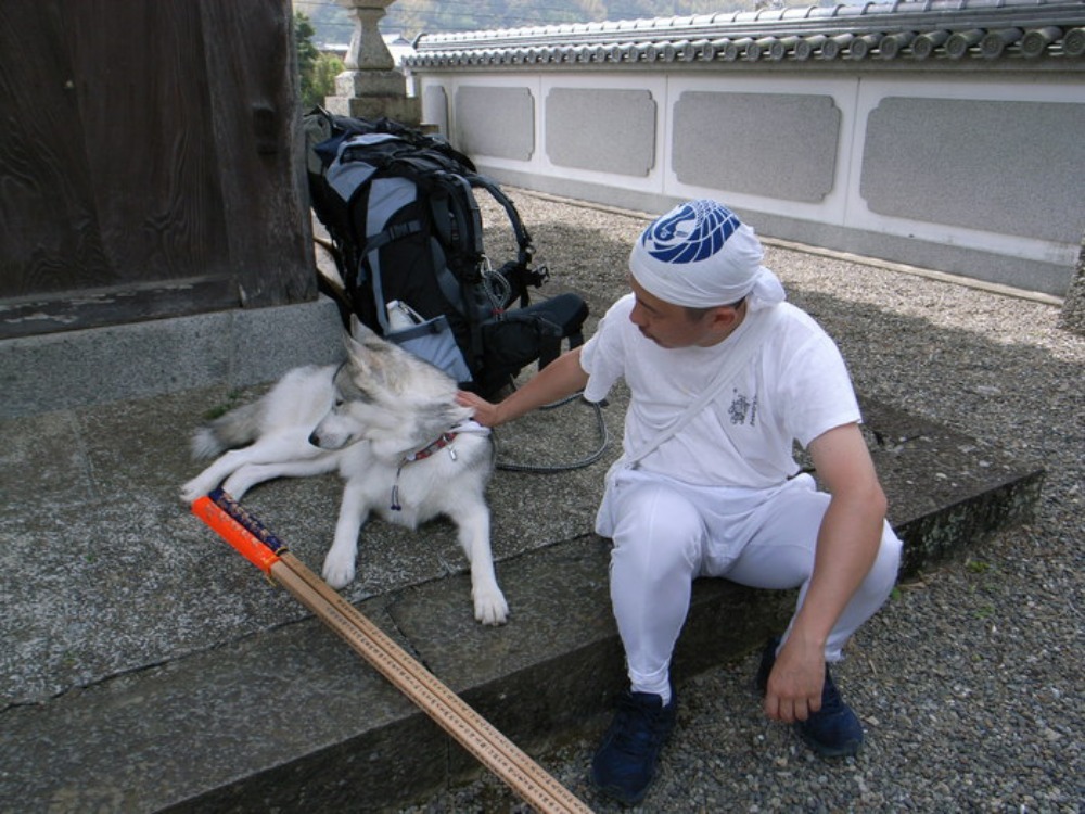 Shikoku Pilgrimage with Hana2, May.1st 2006 (3)_c0049299_1724913.jpg