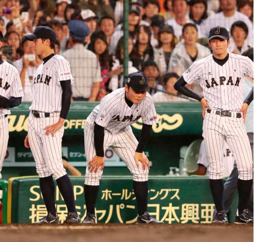 U18W杯準優勝：日米野球の差は「ボーク、戦術、監督の違い」高野連ルールが障害だった！？_e0171614_10245715.png