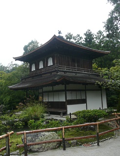 雨の銀閣寺_e0253249_18155068.jpg