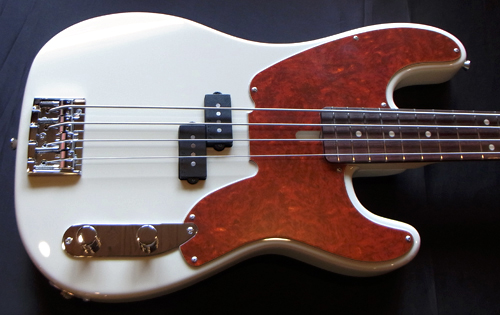 「Vintage WhiteのStandard-P 54 1本目」が完成!!_e0053731_14191141.jpg