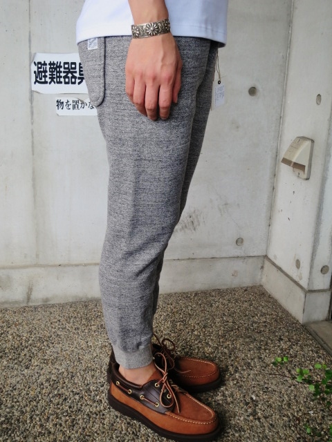 大人気のSOLID(無地) TEE の長袖版入荷です・・・By BANDOL (MADE in France)_d0152280_13273945.jpg