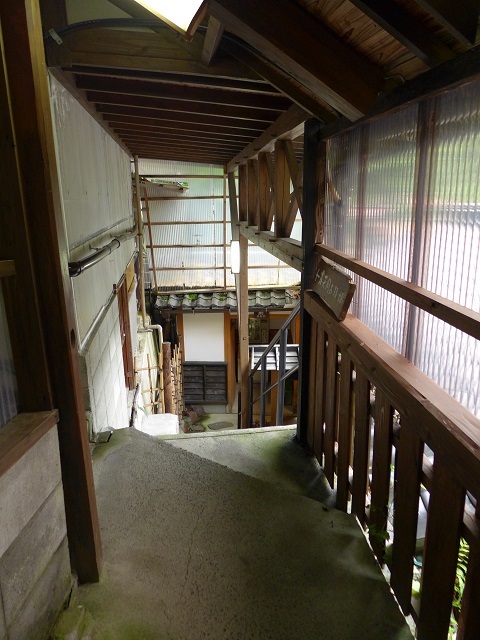 e0303726_23215388.jpg
