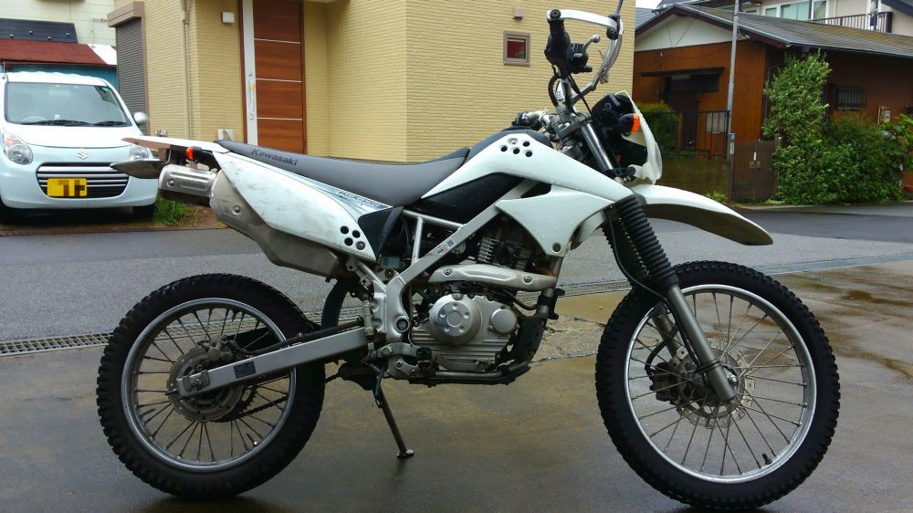 Kawasaki カワサキ Dトラッカー125 2015年式シート KLX125