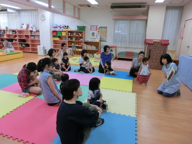 2015.09.03 絵本大好き_f0142009_13525112.jpg