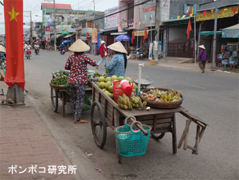 チャウドック（Châu Đốc）　－その３－渡し船_e0073268_22121418.jpg