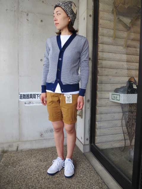 季節入りましたネ。。。フランスの至宝:Le Troyes Hi ゲージKNIT CARDIGAN!♪!_d0152280_1733944.jpg