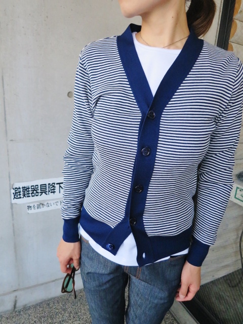 季節入りましたネ。。。フランスの至宝:Le Troyes Hi ゲージKNIT CARDIGAN!♪!_d0152280_1744552.jpg
