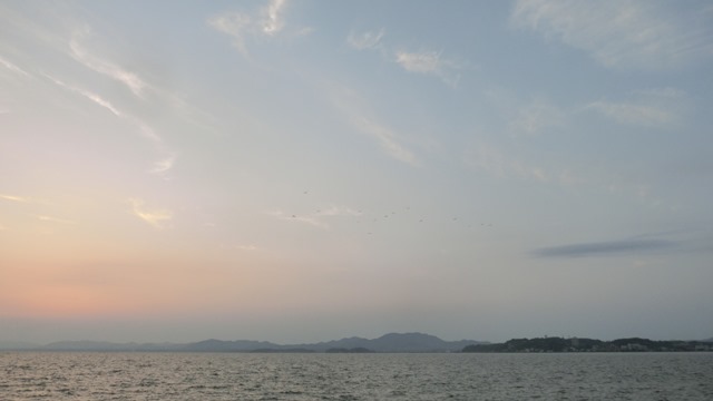 藤田八束の縁結び出雲の旅:島根県松江市宍道湖の夕日_d0181492_0444547.jpg