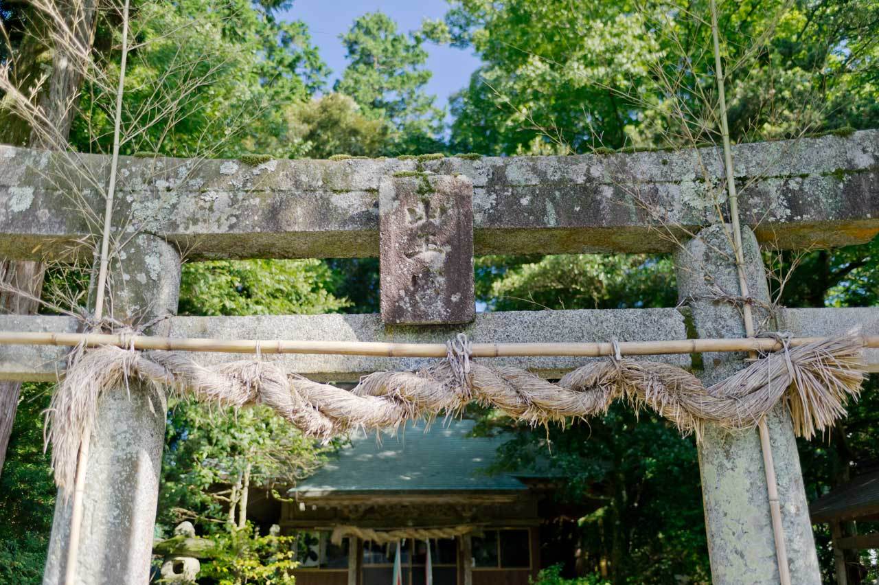 日吉神社　福岡県筑紫野市平等寺_b0023047_02413050.jpg