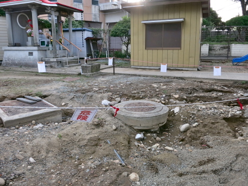 特別大雨警報後の爪痕_c0260460_17494202.jpg