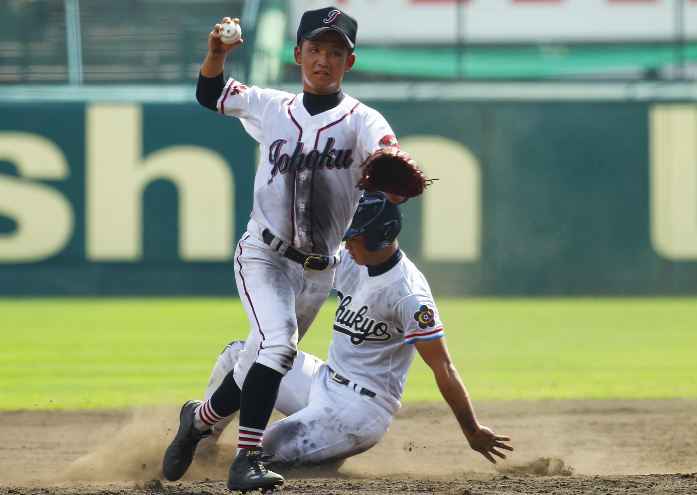 第97回全国高校野球選手権大会・中京大中京-岐阜城北(３)_b0269618_17504261.jpg