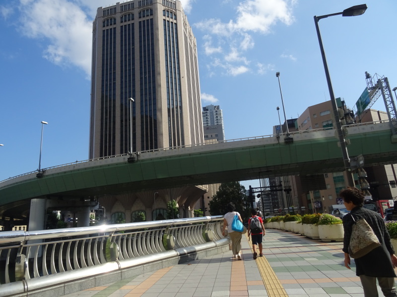 c0108460_00063330.jpg