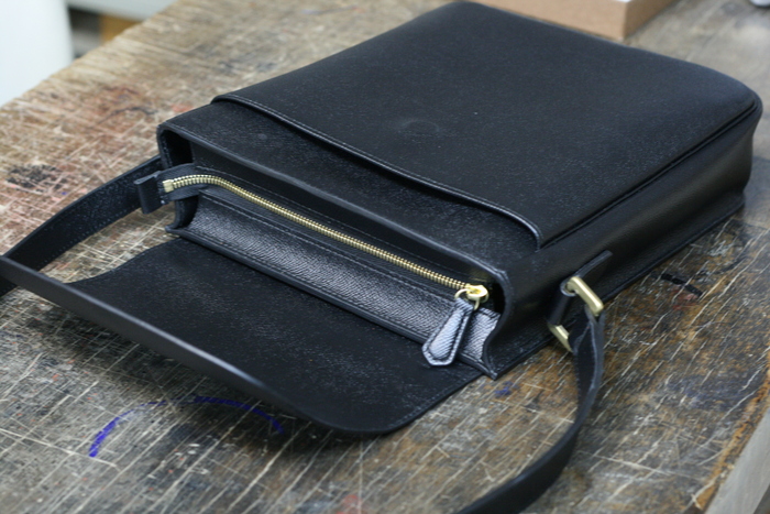 ノブレッサカーフのバッグ_a0145469_11543273.jpg