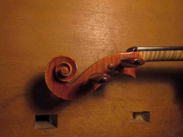 過去のヴァイオリンをデルジェズにリメイク！（誤字訂正他追加）_d0040395_174093.jpg