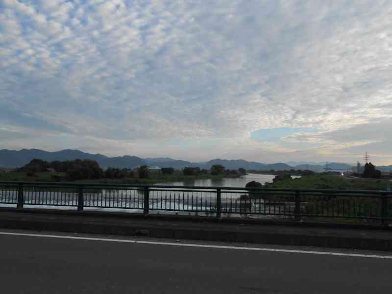 八草トンネルを潜って琵琶湖へ_b0000209_6542827.jpg