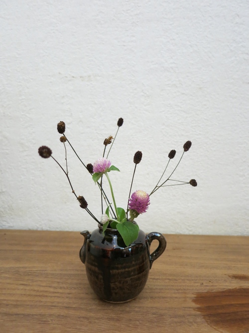 一輪差しで季節を楽しむ_a0197730_1943442.jpg