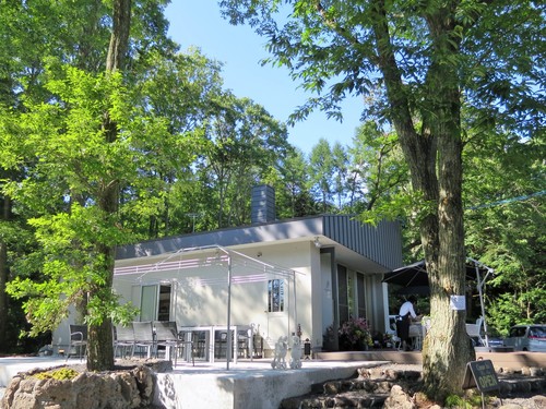 f0236260_23175090.jpg