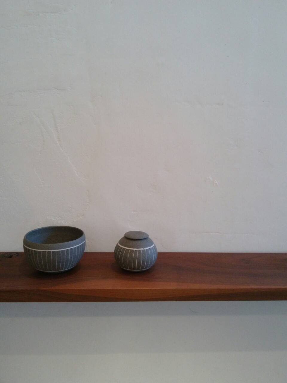 「白と黒」硝子と陶器 展_b0151262_9202339.jpg