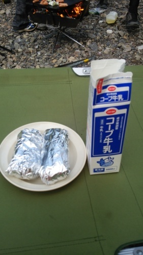 サバイバルキャンプ_e0123469_21184395.jpg