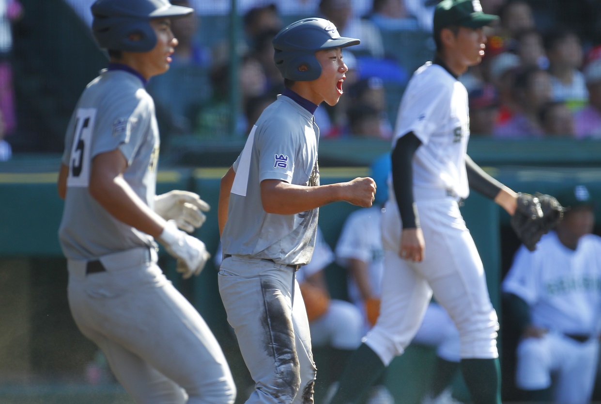 第97回全国高校野球選手権大会・花巻東-専大松戸(２)_b0269618_1743295.jpg