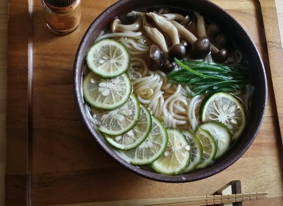青柚子うどん Sunny Side 青柚子うどん Sunny Side