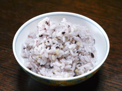 無農薬の『雑穀米』、『発芽玄米』 花咲く様子と雑穀米の稲穂 後編_a0254656_1518893.jpg