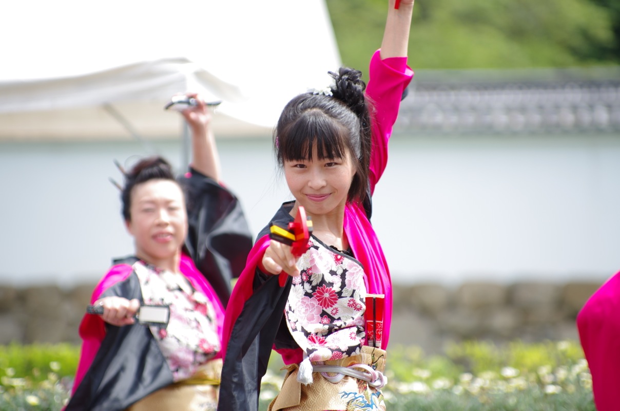 まるがめ婆娑羅まつり2015その12 チームえんその2 ヒロパンのよさこいライク N Vanライフ まるがめ婆娑羅まつり2015その12 チームえんその2 ヒロパンのよさこいライク N Vanライフ